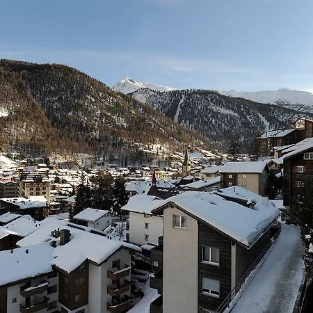 Ξενοδοχείο Tschugge