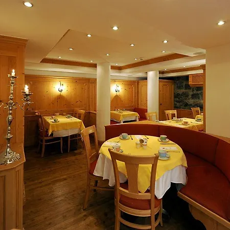 Tschugge Otel Zermatt