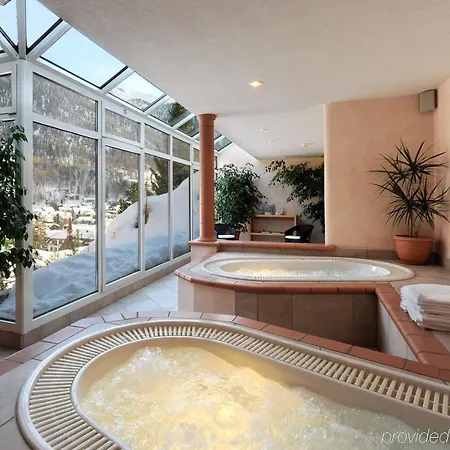 Ξενοδοχείο Tschugge