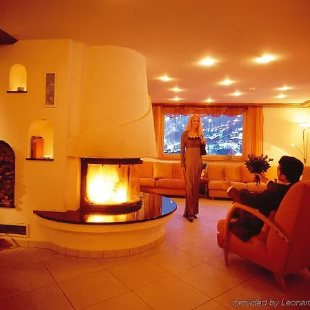 Tschugge Hotel 4*