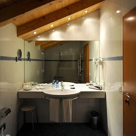 Tschugge 4* Церматт